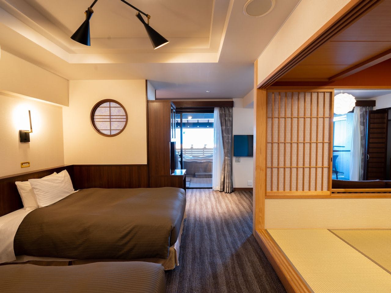 Taste and Hot Spring Inn New Tomiyoshi