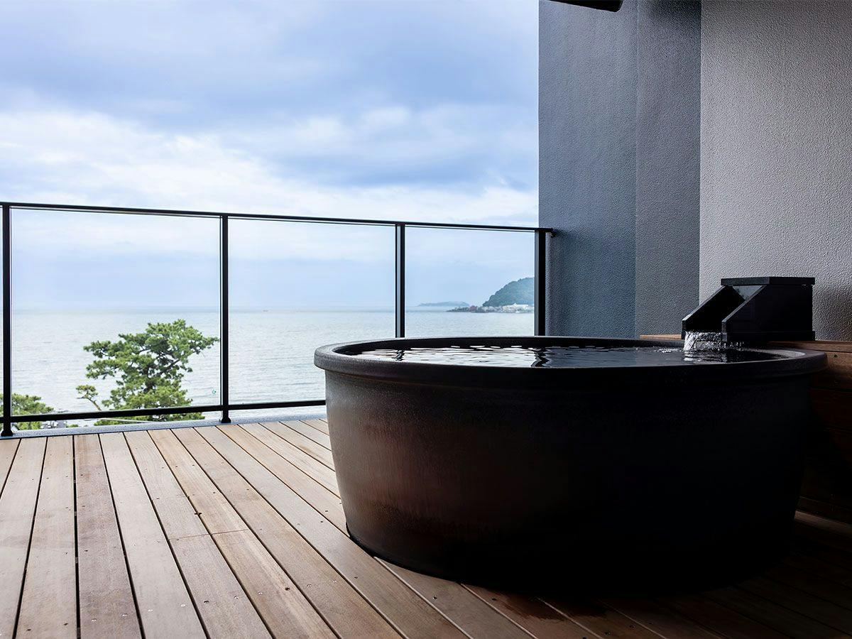 Taste and Hot Spring Inn New Tomiyoshi