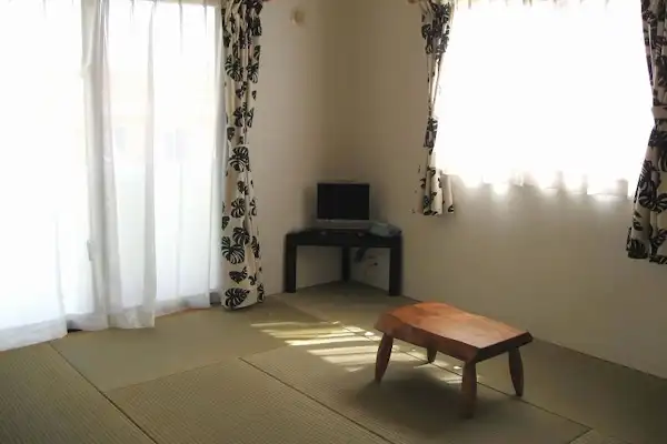 Ryukyu Beeg Japanese-style room