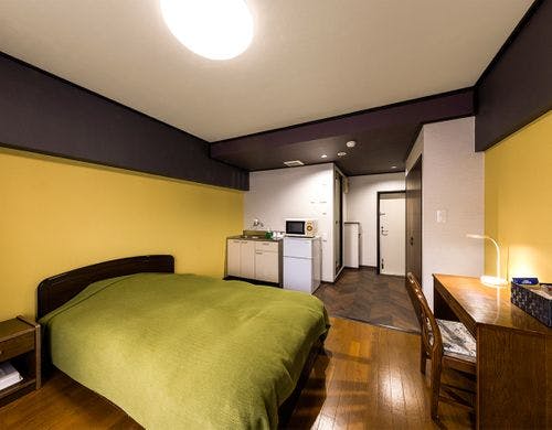 ・＜ビジネスルーム　セミダブル　角部屋＞