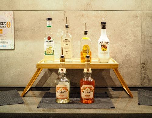 夜はラウンジでカクテルアワー♪