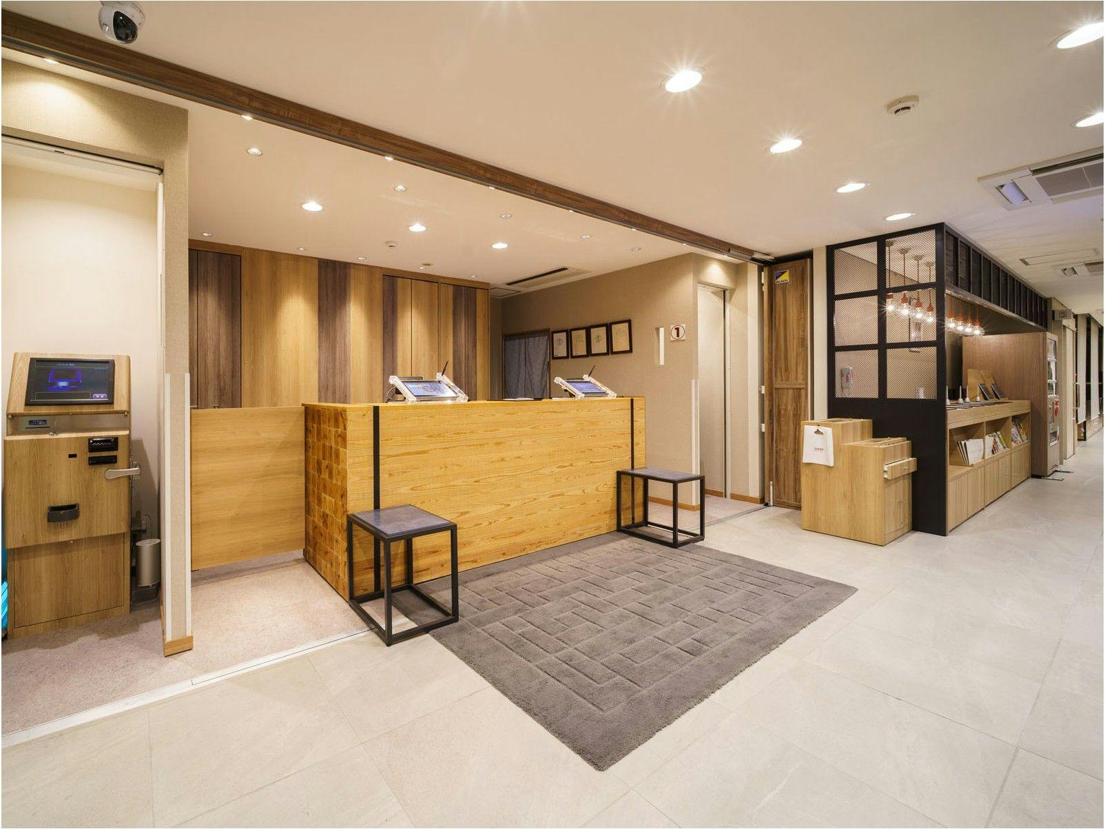 เราจะต้อนรับคุณที่เคาน์เตอร์เช็คอิน