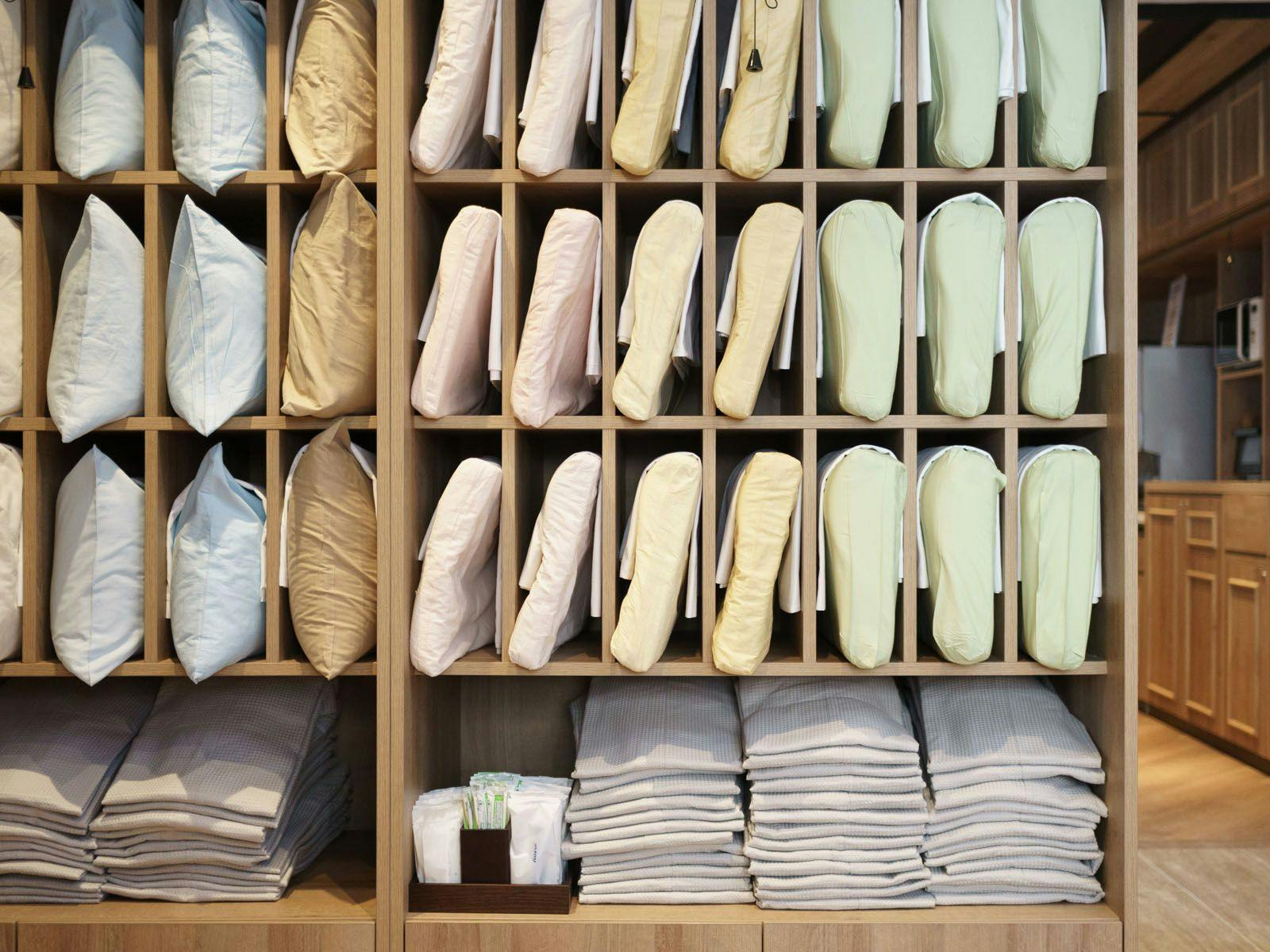 8가지 선택 가능한 베개를 준비했습니다 (선착순).