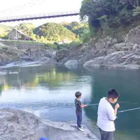 川釣り