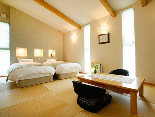 1階7帖（3棟共通）※写真は秋桜