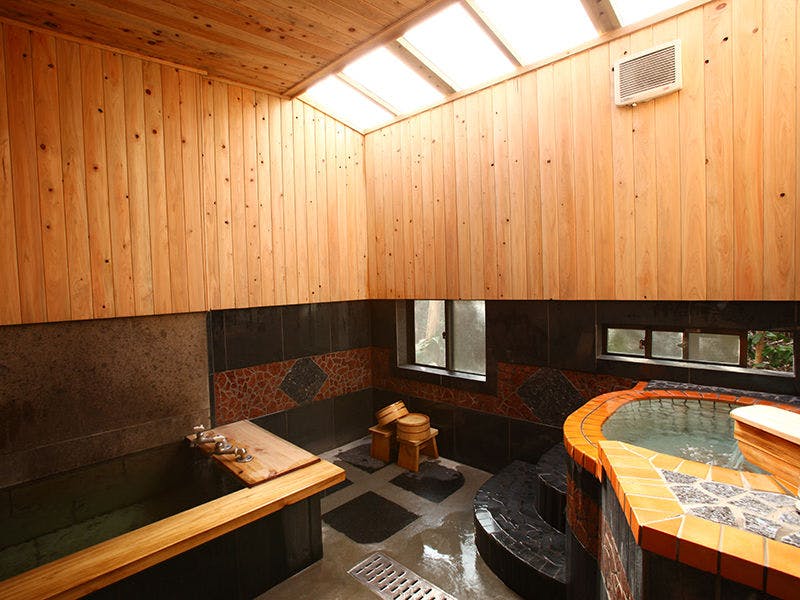 Kamar mandi pribadi (mandi sewa)... 1.500 yen per jam untuk tamu akomodasi