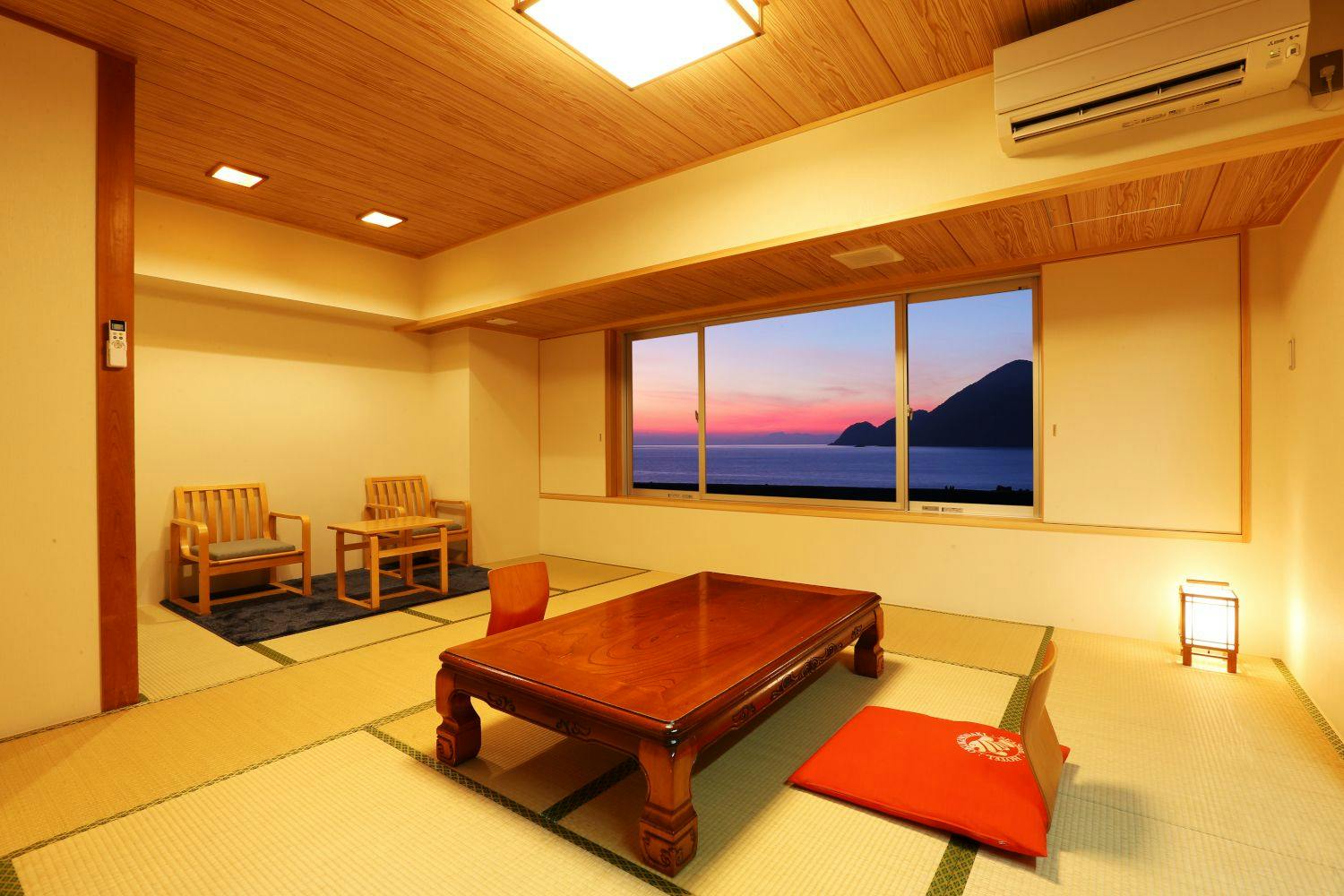 Oku-Kinosaki Seaside Hotel