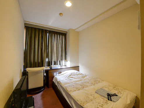 เตียงคู่ขนาดกะทัดรัด