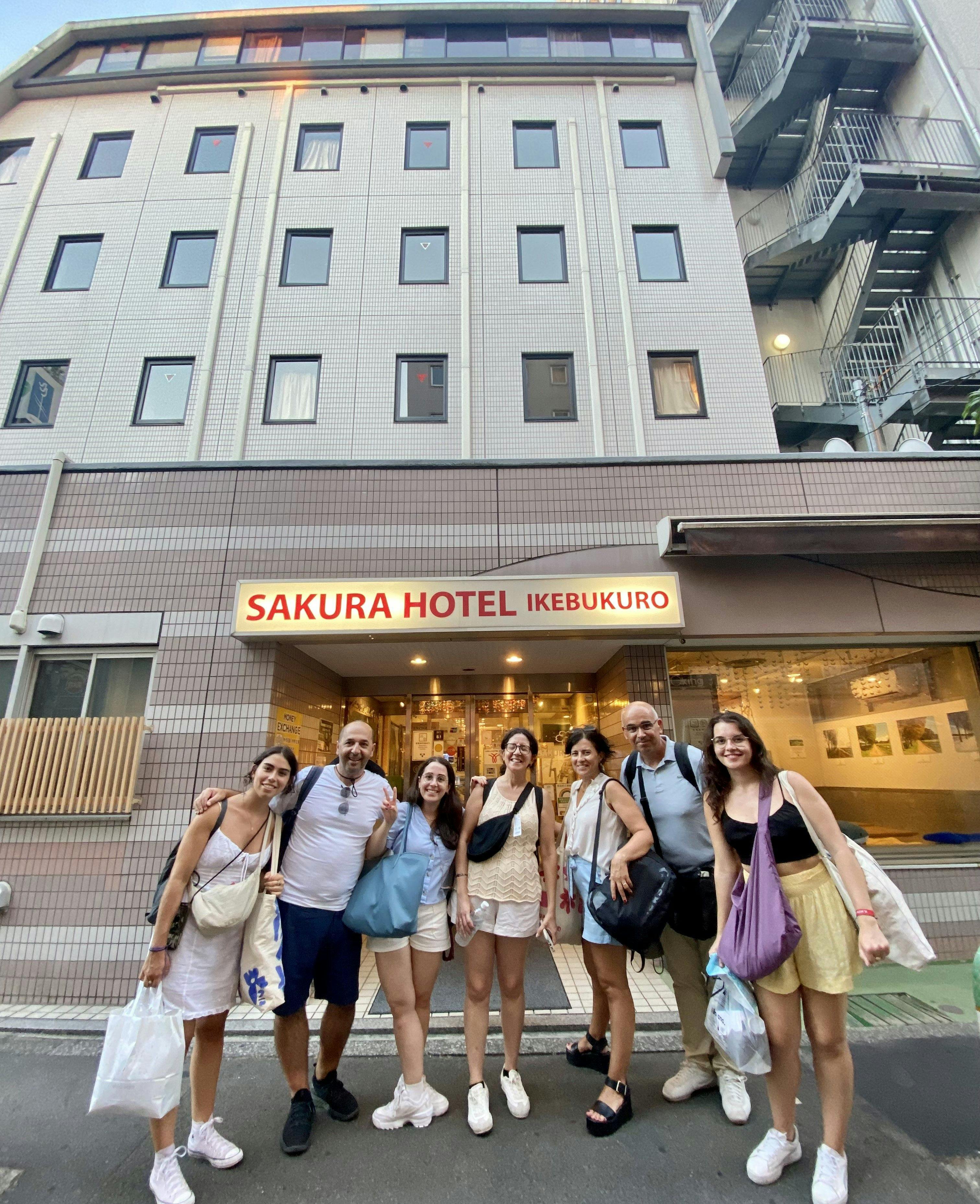 Menyambut tetamu dari lebih 150 negara