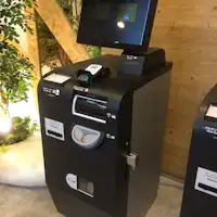 เราได้ติดตั้งเครื่องชำระเงินอัตโนมัติแล้ว