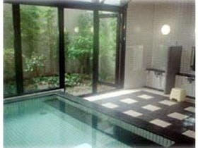 フラワーホテル