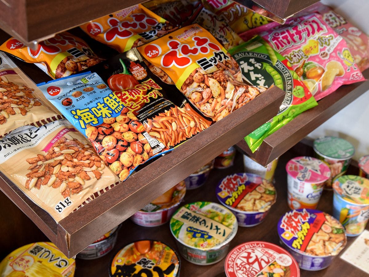 *ภายในอาคาร (ร้านค้า)