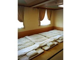 フラワーホテル