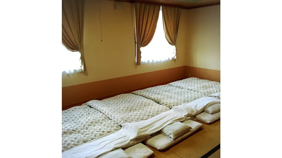 Flower Hotel