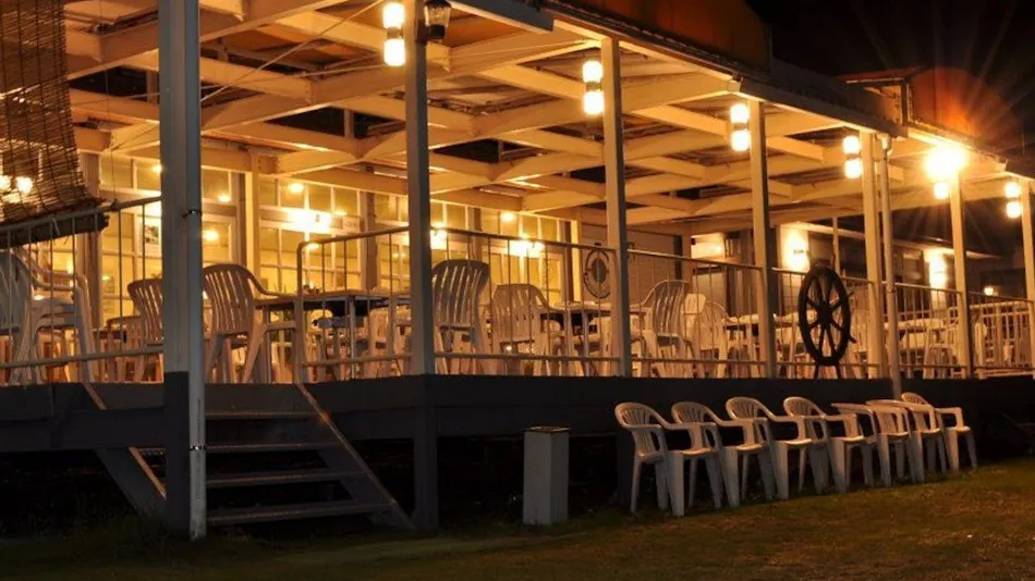 Sea Tiger Island Inn