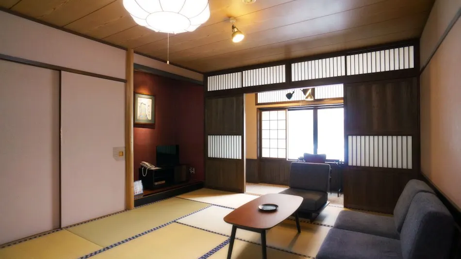 Takayu Onsen Adachiya