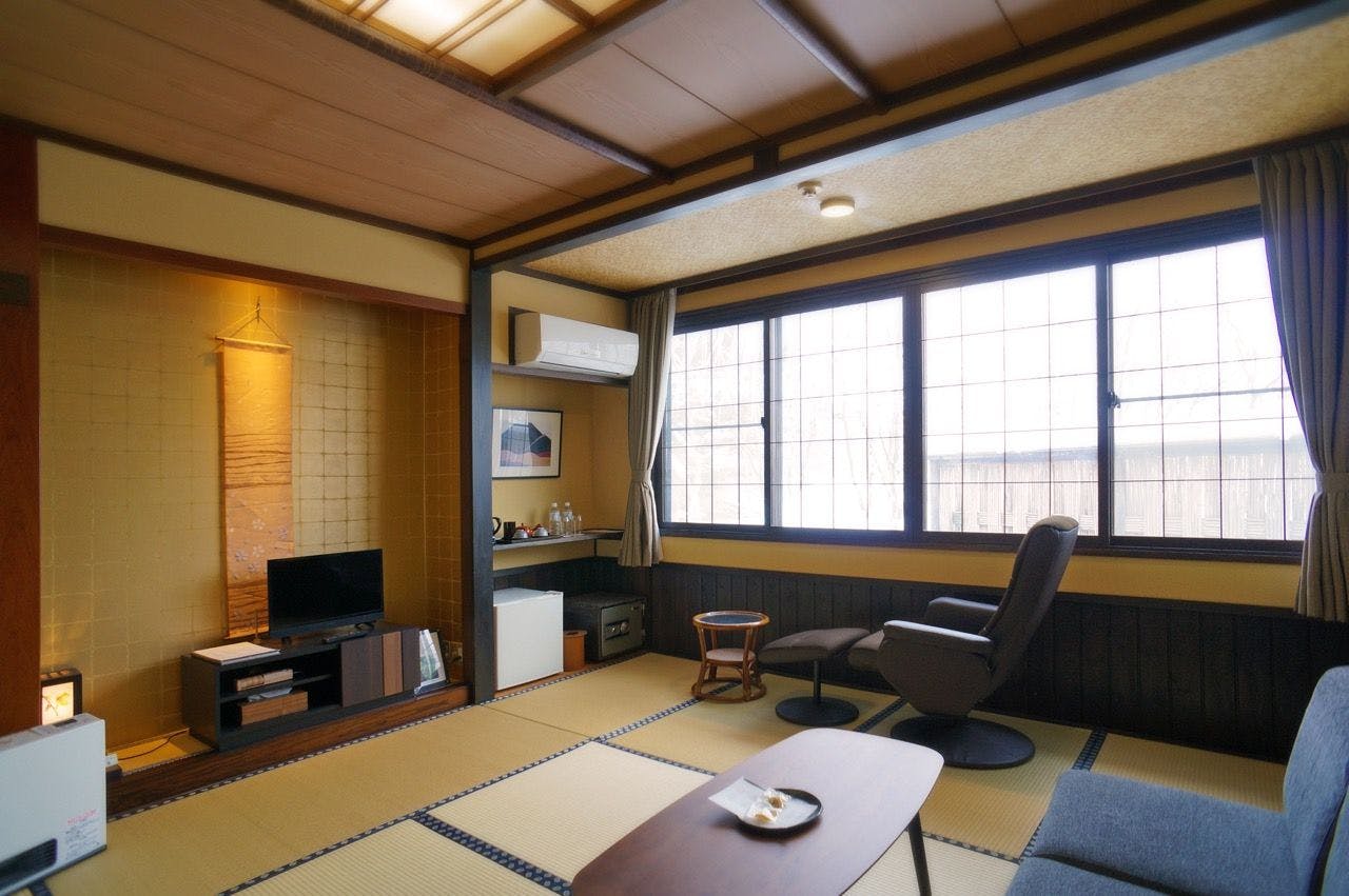 Takayu Onsen Adachiya