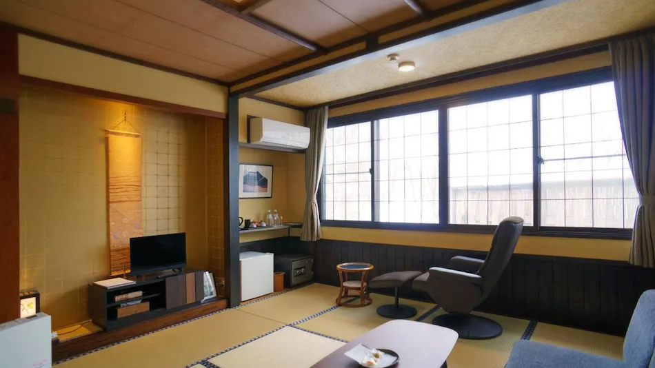 Takayu Onsen Adachiya