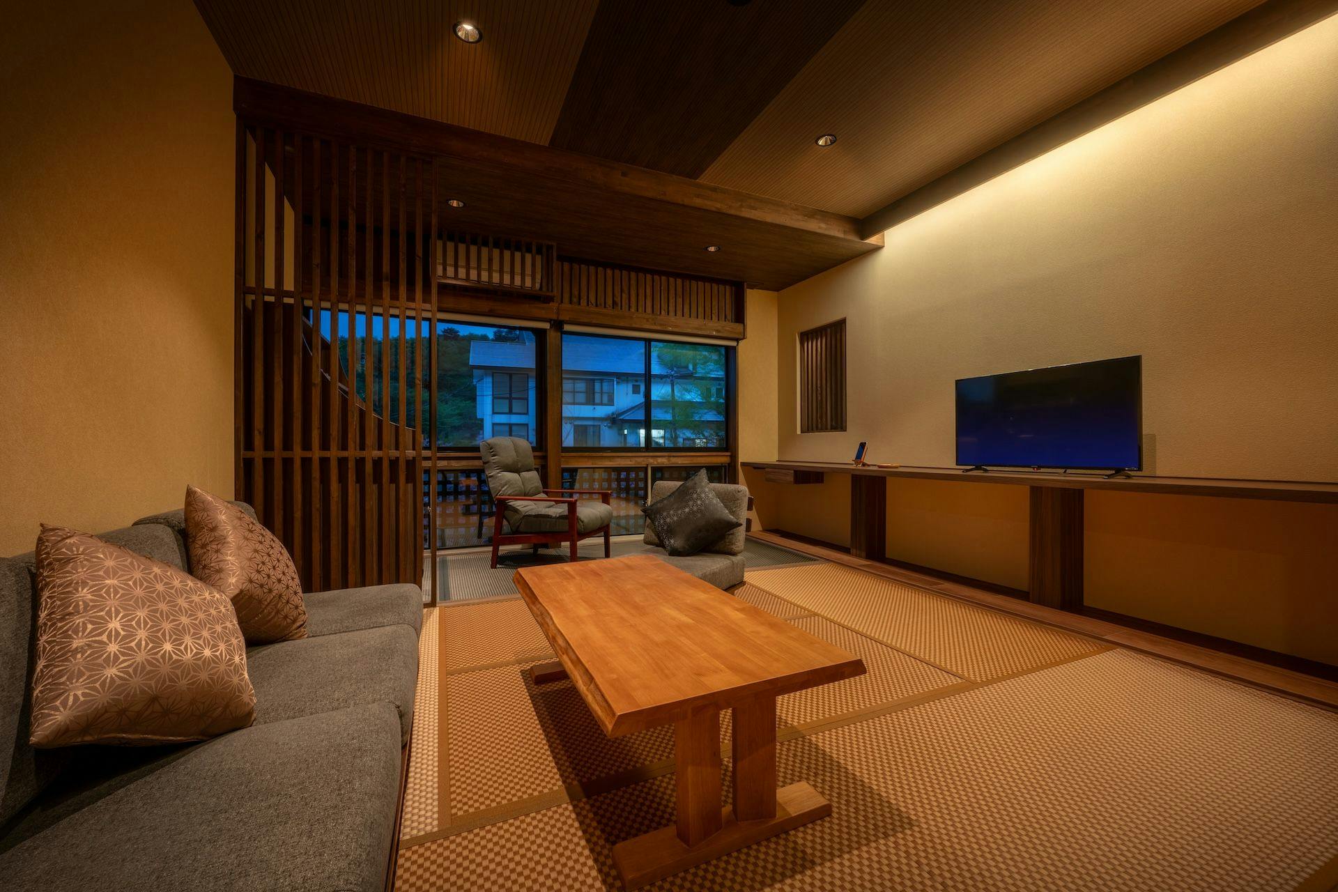 Takayu Onsen Adachiya