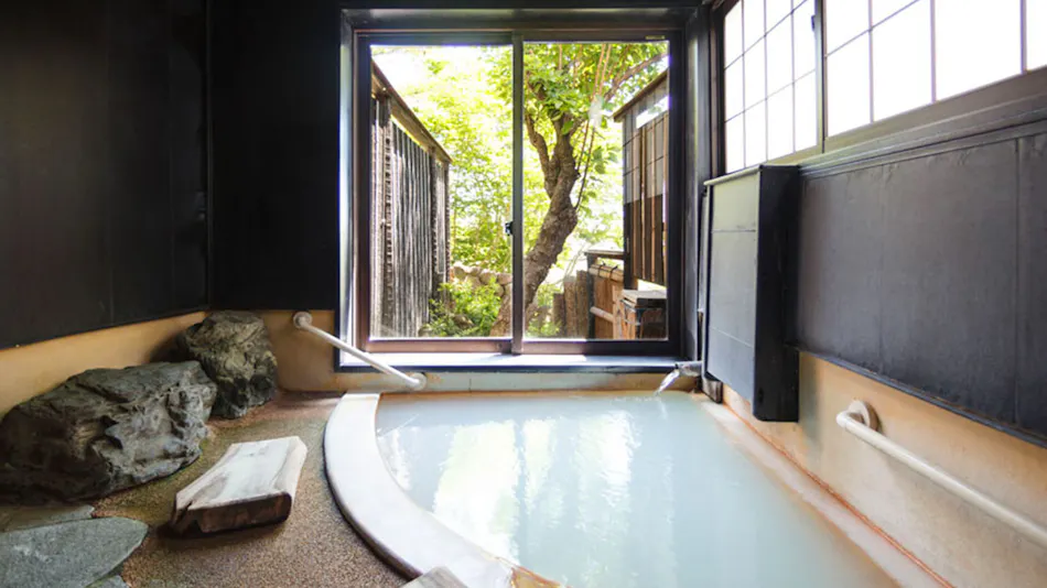 Takayu Onsen Adachiya