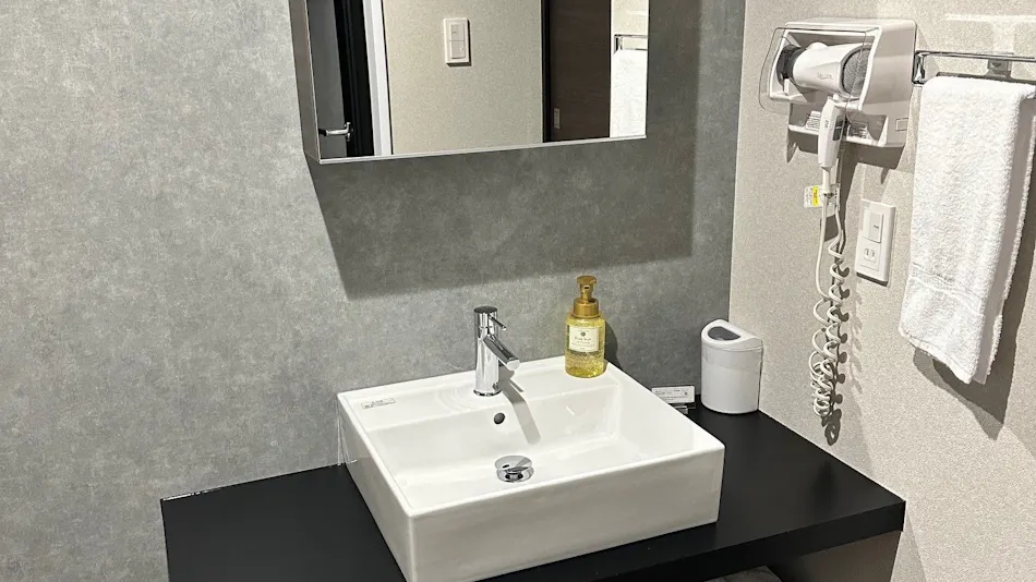 Reftel Osaka Airport hotel