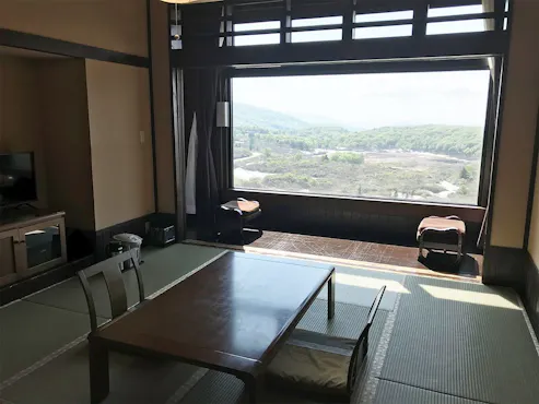 *2층 일본식 방