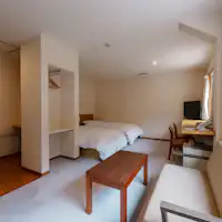 ห้องพักแบบตะวันตก เตียงคู่ ฝั่งน้ำตก 25.2 ตร.ม. <ห้ามสูบบุหรี่>