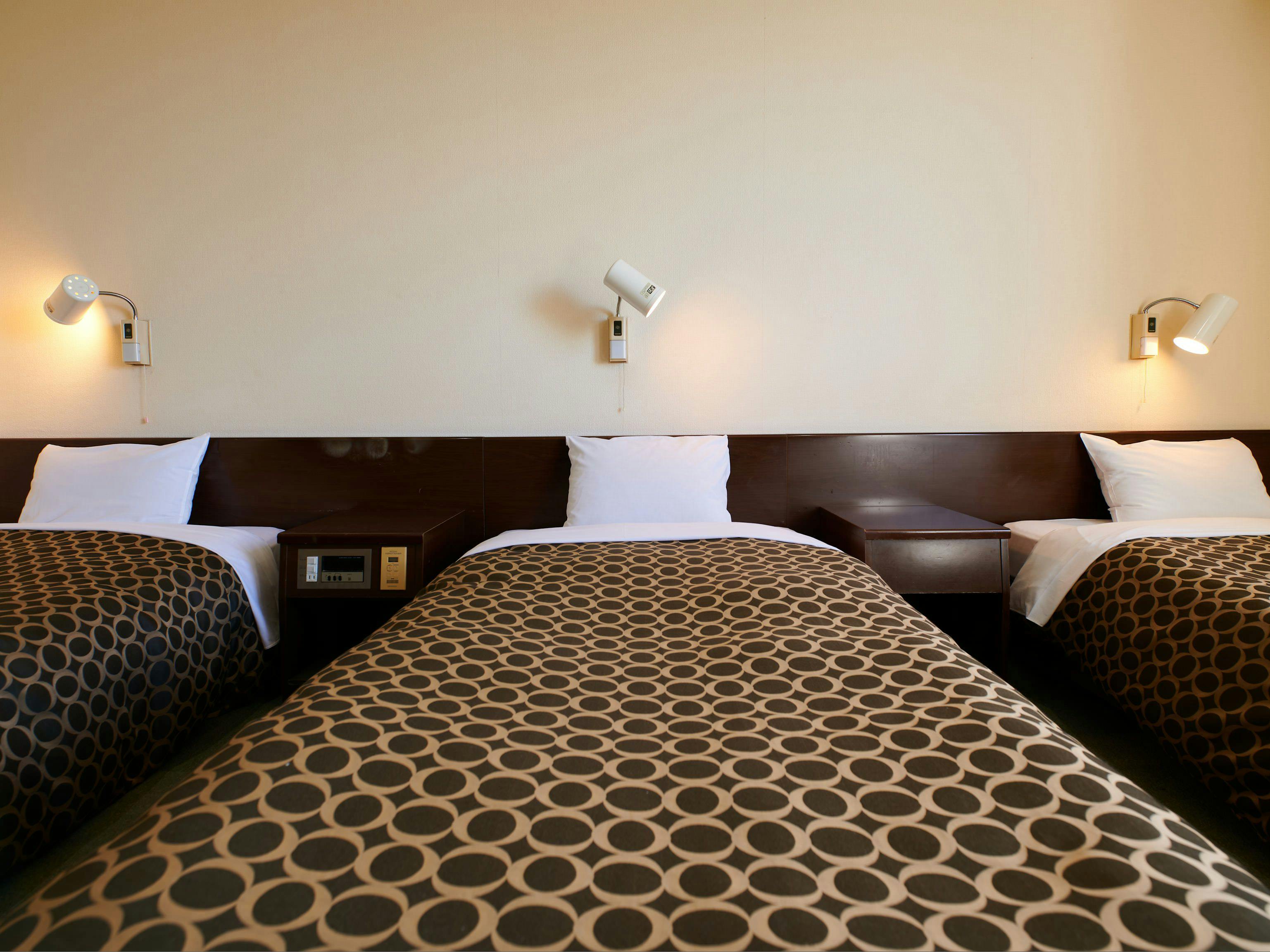 Business Hotel Okada-ya Bayside