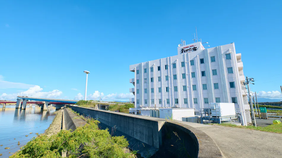 Business Hotel Okada-ya Bayside