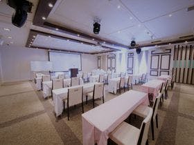 浦佐ホテルオカベ