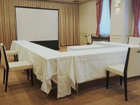 浦佐ホテルオカベ