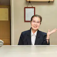 พนักงานต้อนรับส่วนหน้า