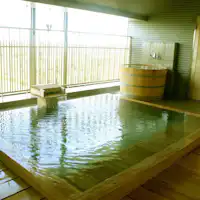 ชั้น 12 ชั้นสูงสุดของอาคารหลัก "อ่างอาบน้ำท้องฟ้า" มีทัศนียภาพที่ยอดเยี่ยม