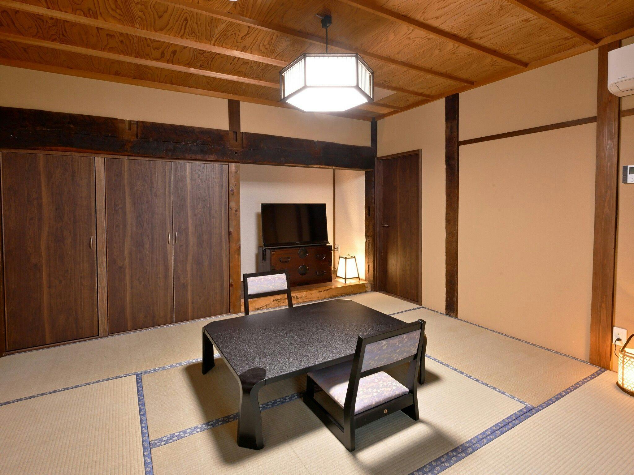 Kamiyashiki Taira no Takafusa