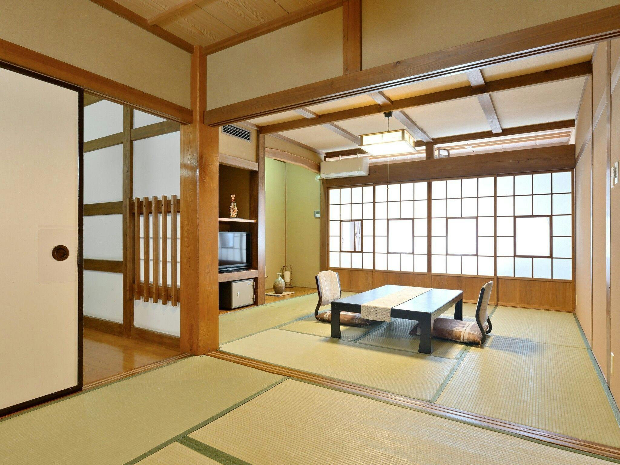 Kamiyashiki Taira no Takafusa