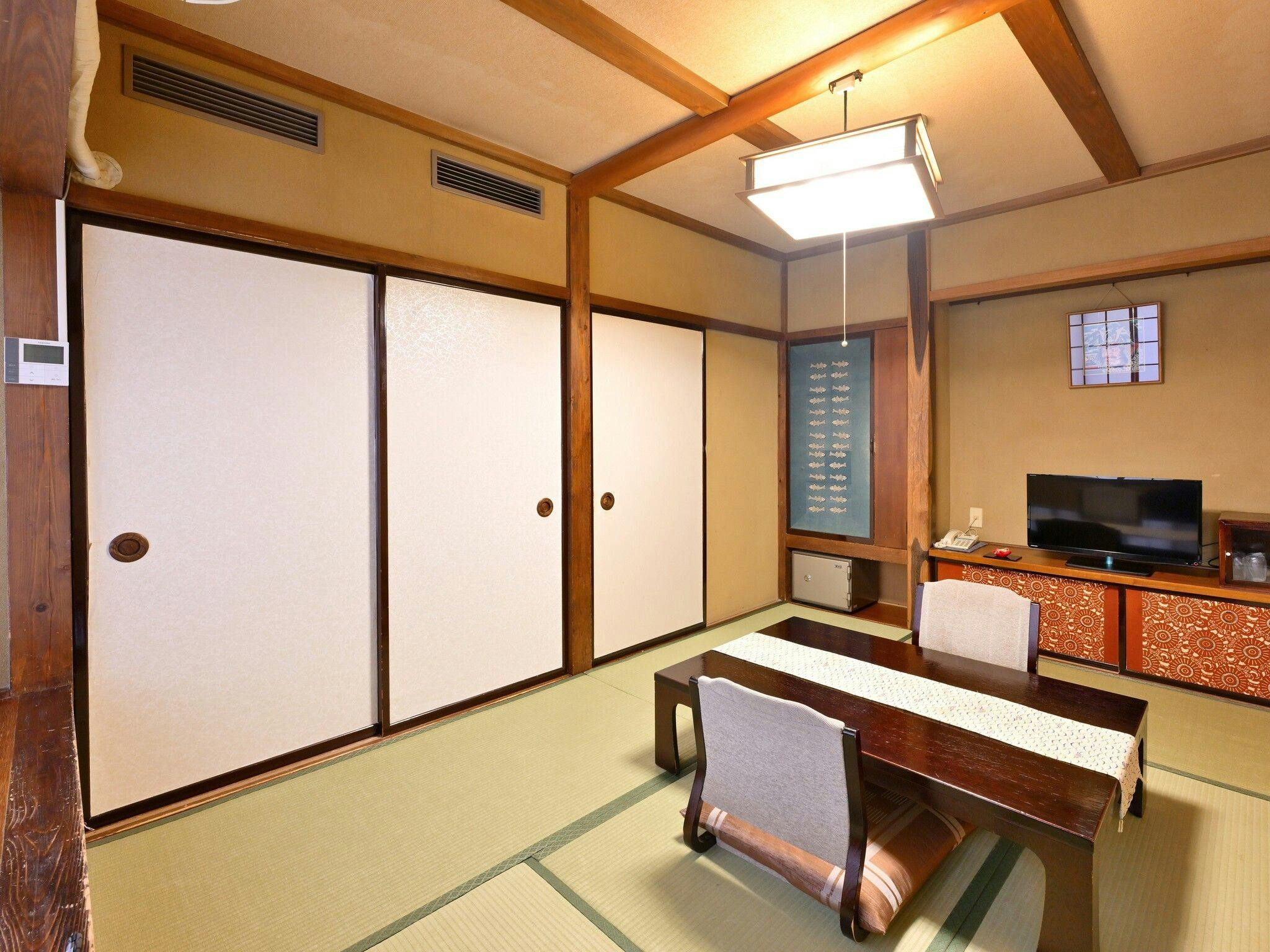 Kamiyashiki Taira no Takafusa