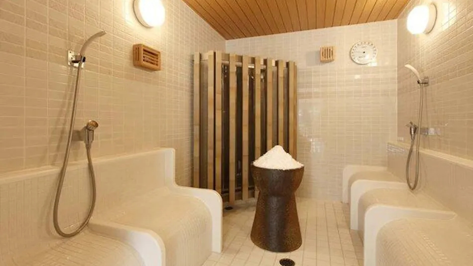 Kobe Harborland Onsen Manyo Club