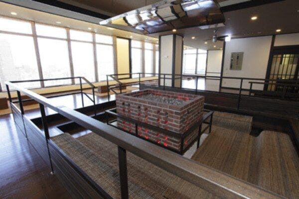 岩盘浴「心石浴」与麦饭石浴