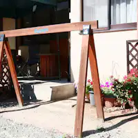 - Tempat parkir sepeda -