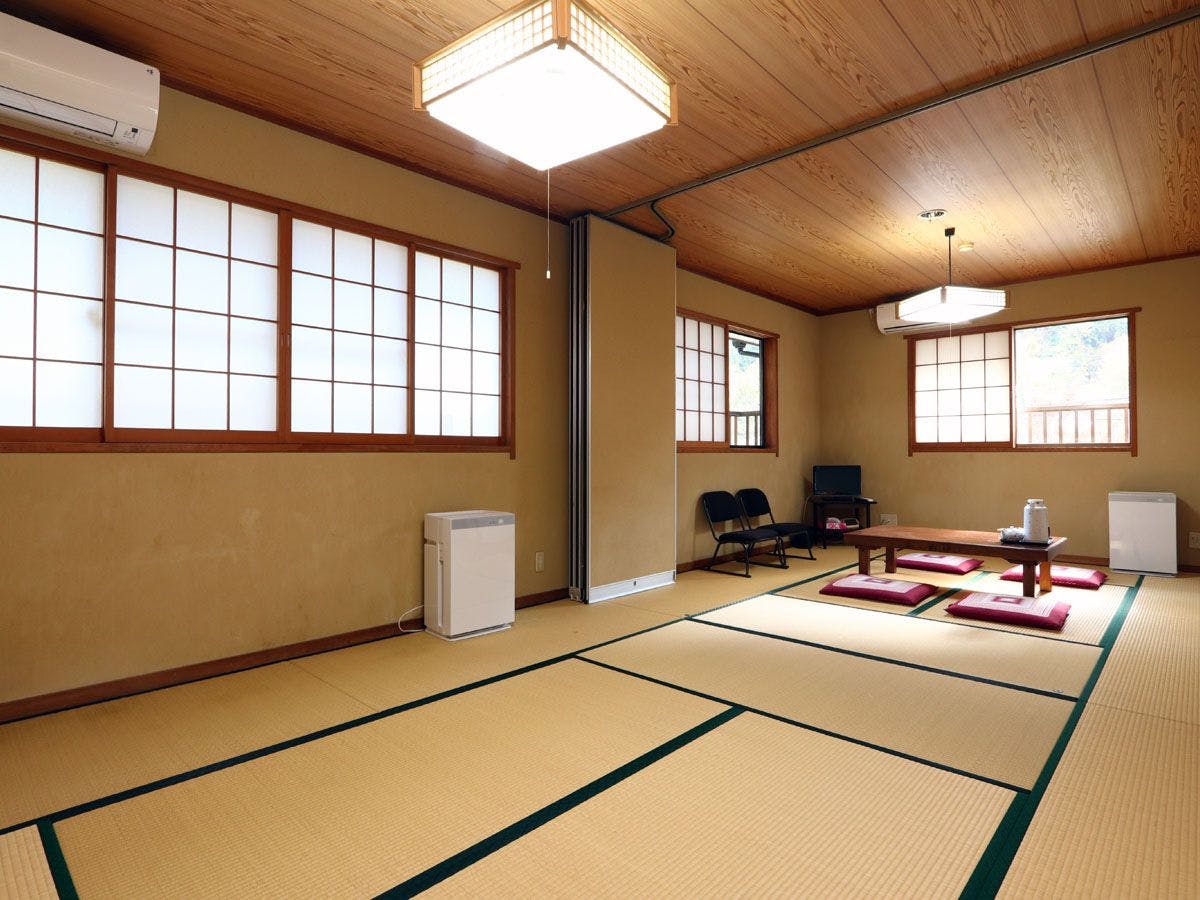 Kamar gaya Jepang 8-16 tatami