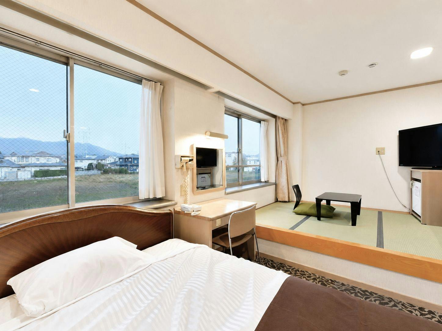 Chino Sky View Hotel