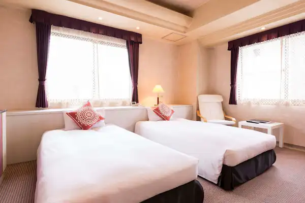 标准双床房【带浴室和厕所】