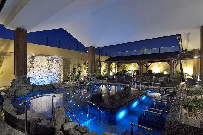 從八王子南口有接駁巴士。龍泉寺之湯。