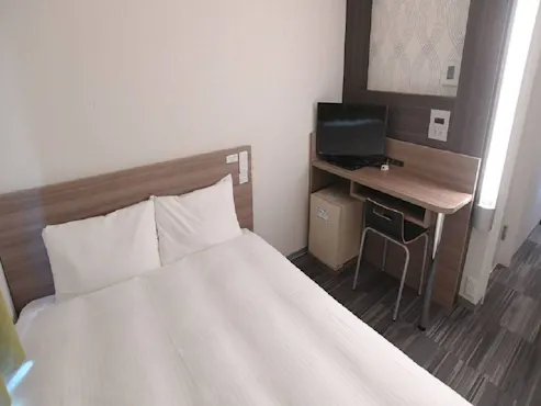 一張140cm寬的大床的房間類型