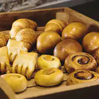 我們每天早晨送上7種麵包。