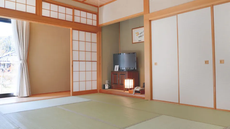 Shinshu Tatsuno Town Green Village Yokokawa Kayabuki no Yakata