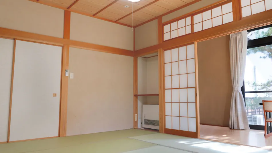 Shinshu Tatsuno Town Green Village Yokokawa Kayabuki no Yakata