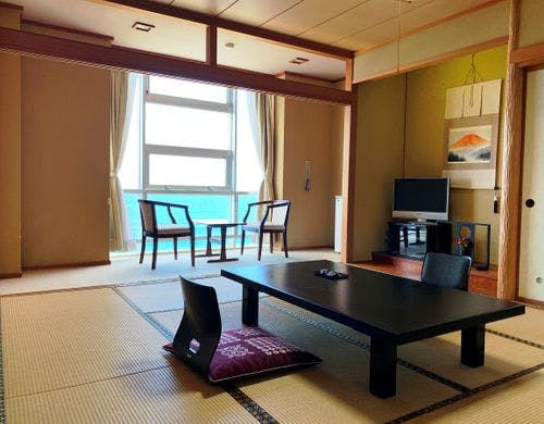 【和室10畳】
