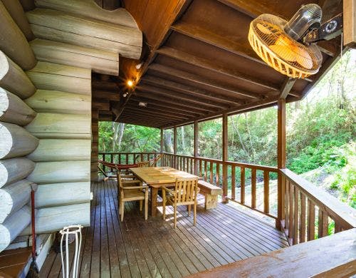 カナディアンブルー外観