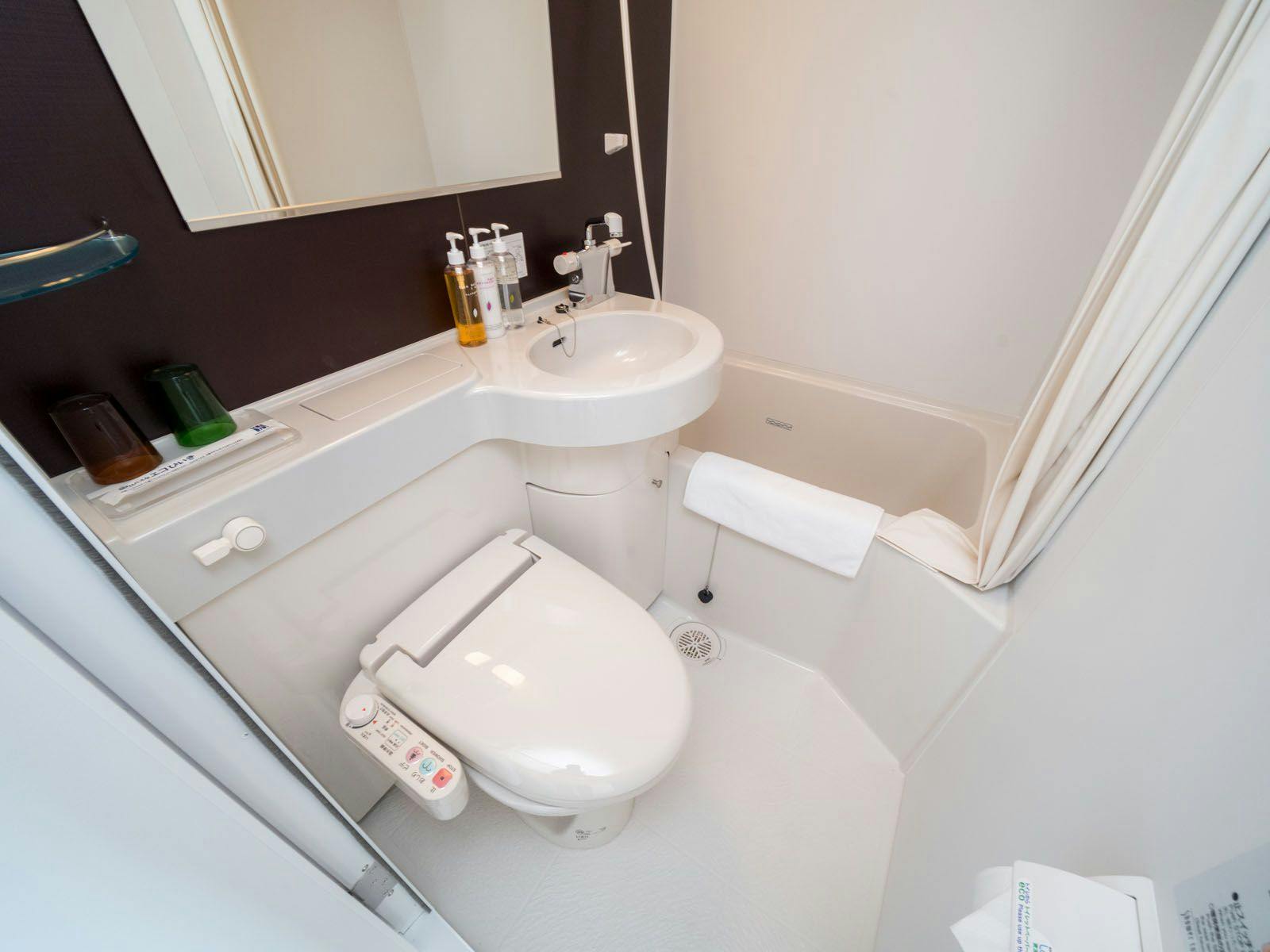 ห้องพักทุกห้องมีห้องน้ำในตัว